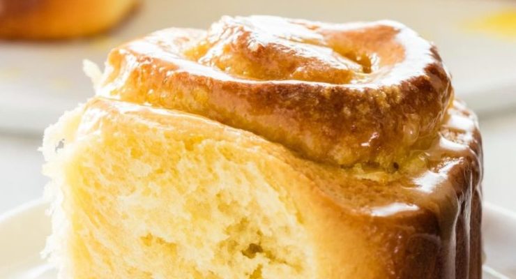 Orange Sweet Rolls that taste like sunshine